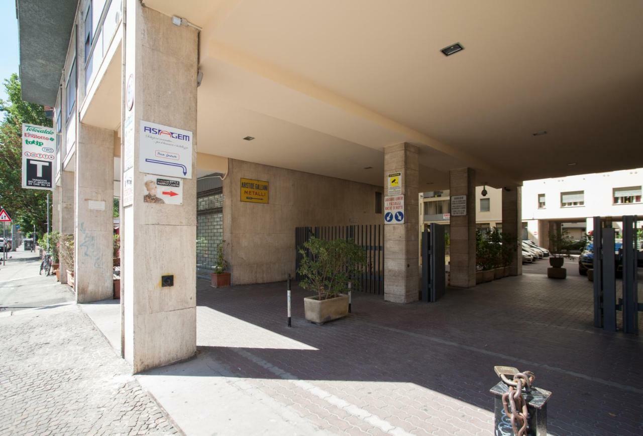 Astoria Deluxe Rooms, Bologna